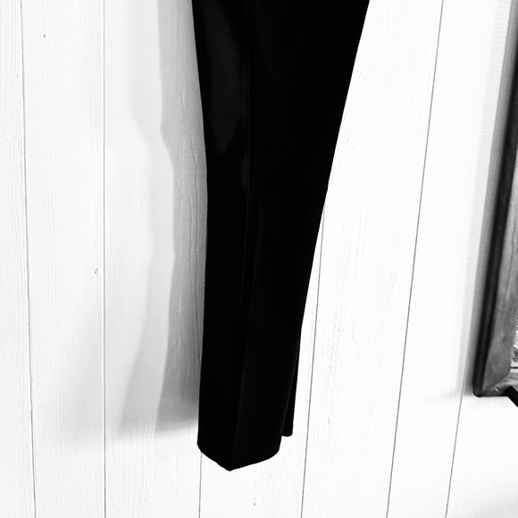 Ann Taylor ponté pant in black and mulberry, NWT, 10 petite. - Picture 3 of 6